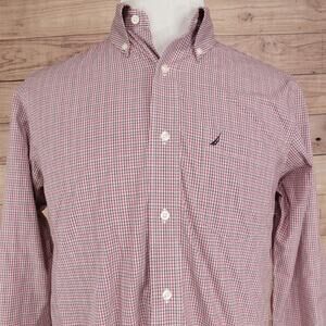 Nautica Shirt Mens Medium Red Check Long Sleeve Button Down Slim Fit Casual